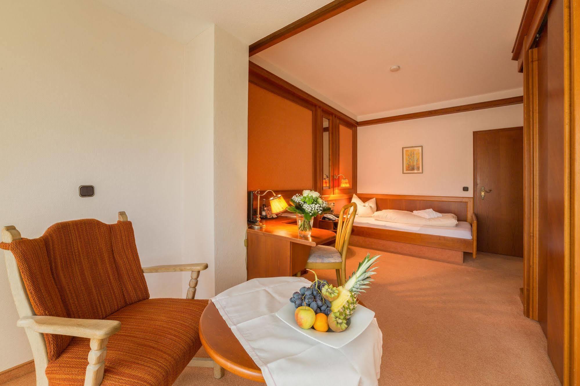 Hotel Bayernwinkel - Yoga & Ayurveda 바트보리쇼펜 외부 사진