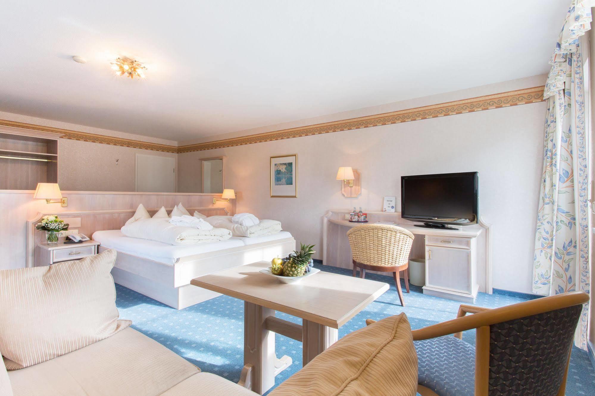 Hotel Bayernwinkel - Yoga & Ayurveda 바트보리쇼펜 외부 사진